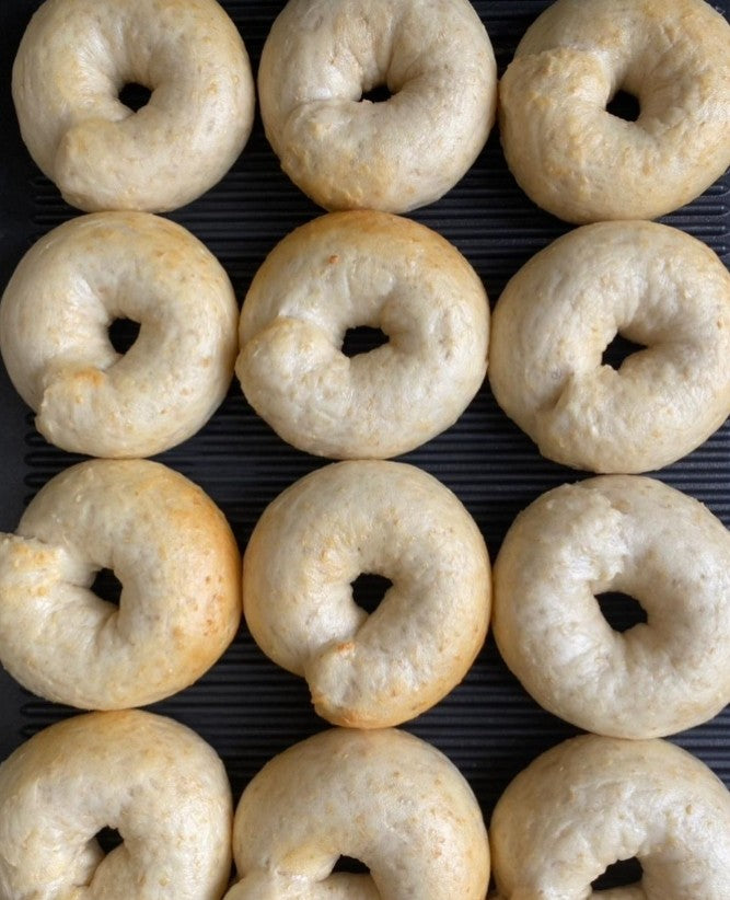 【新潟】まつえんどん　南魚沼産玄米ベーグルプレーン 30個セット